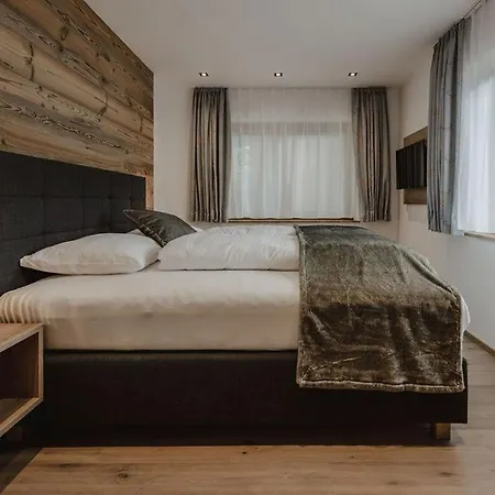 Lieblingsplatzl Inklusive Kostenfreiem Eintritt In Alpentherme Ganzjaehrig - Im Sommer Freie Bergbahnfahrten * Бад Хофгаштайн