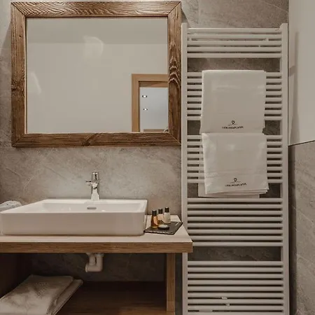 Lieblingsplatzl Inklusive Kostenfreiem Eintritt In Alpentherme Ganzjaehrig - Im Sommer Freie Bergbahnfahrten Appartement *