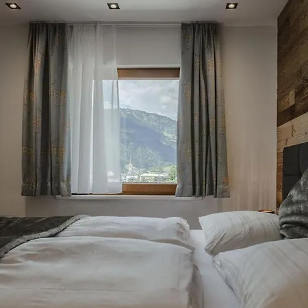 Lieblingsplatzl Inklusive Kostenfreiem Eintritt In Alpentherme Ganzjaehrig - Im Sommer Freie Bergbahnfahrten * Bad Hofgastein