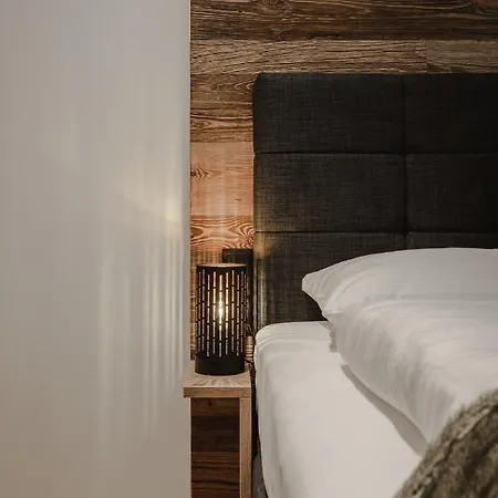 Appartement Lieblingsplatzl Inklusive Kostenfreiem Eintritt In Alpentherme Ganzjaehrig - Im Sommer Freie Bergbahnfahrten *