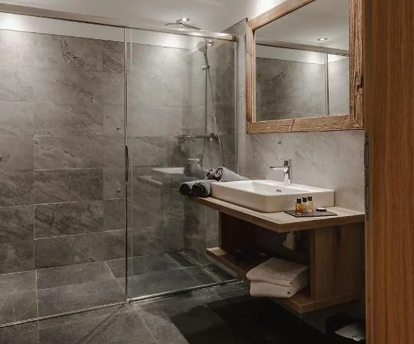 Lieblingsplatzl Inklusive Kostenfreiem Eintritt In Alpentherme Ganzjaehrig - Im Sommer Freie Bergbahnfahrten Bad Hofgastein