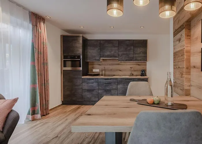 Apartman Lieblingsplatzl Inklusive Kostenfreiem Eintritt In Alpentherme Ganzjaehrig - Im Sommer Freie Bergbahnfahrten Bad Hofgastein