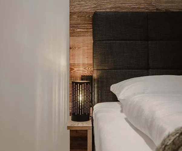 Apartman Lieblingsplatzl Inklusive Kostenfreiem Eintritt In Alpentherme Ganzjaehrig - Im Sommer Freie Bergbahnfahrten *